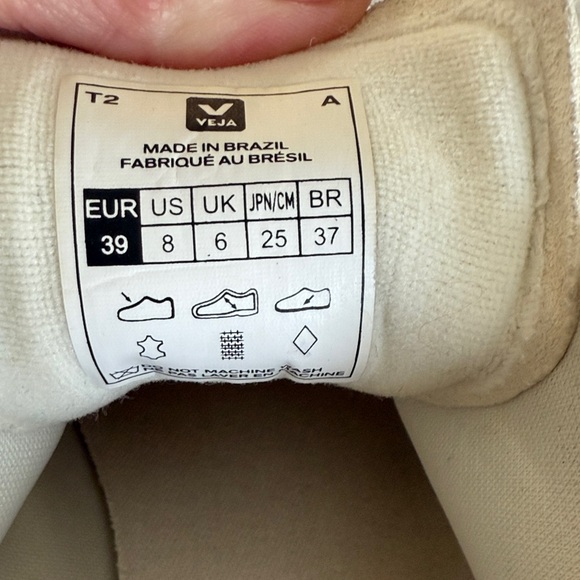 Veja Campo Women's White and Light Pink Sneakers - Picture 10 of 11